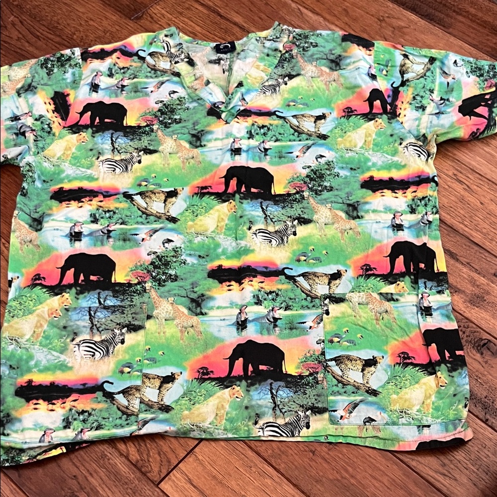Barco Uniforms Safari Print Short Sleeve Top